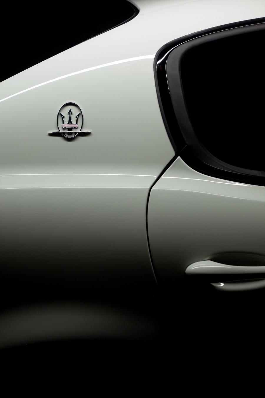  Maserati Quattroporte 2008 года  (фото 37 из 197)